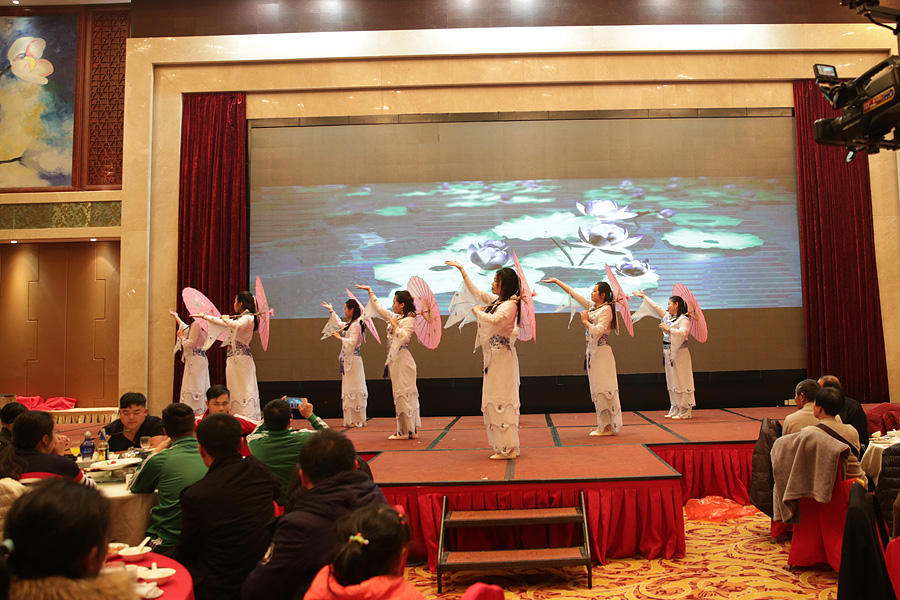 2017科恩人，新起點(diǎn)、新高度主題年會(huì)